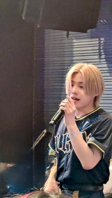 ライブ中のRYUTOくんの写真